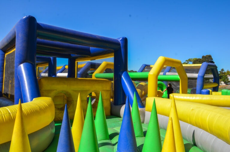 South Africa's biggest inflatable obstacle course! biggest, inflatable, obstacle, course, tuff, nutterz, tufnutterz, events, parties